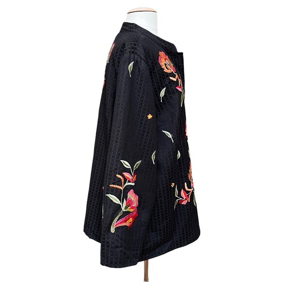 Maggie Barnes 2X Black Blazer Jacket  Pink Floral Embroidery Glass Bead Closures - Picture 3 of 7